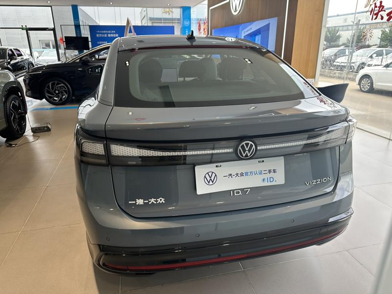 Volkswagen ID.7 Vizzion, 2024 — фото 5 из 10