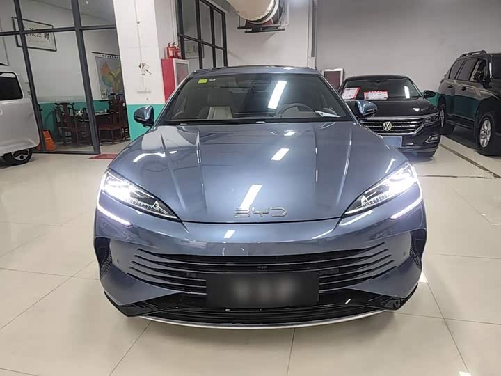 BYD Seal 07 DM-i Hybrid, 2025 — фото 3 из 9