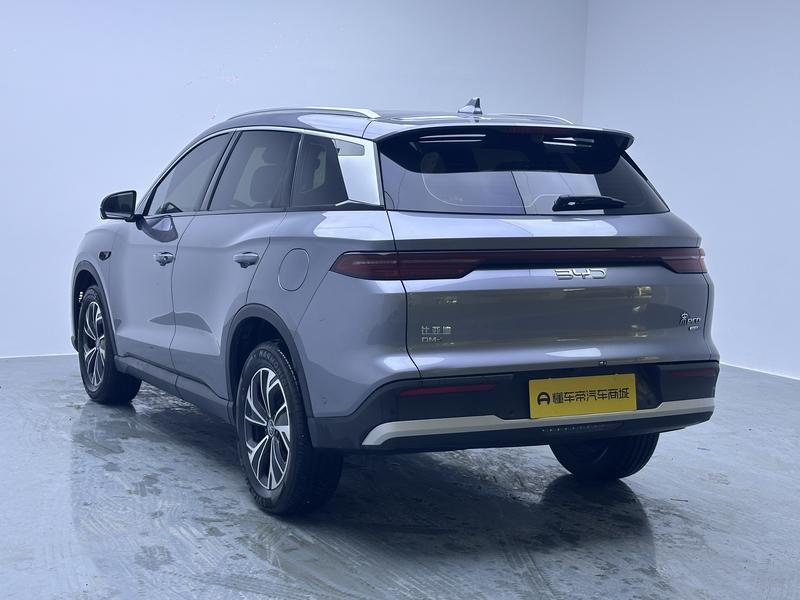 BYD Song Pro Hybrid, 2024 — фото 5 из 12