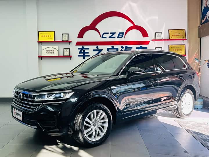 Volkswagen Touareg, 2023 — купить в Калуге под ключ