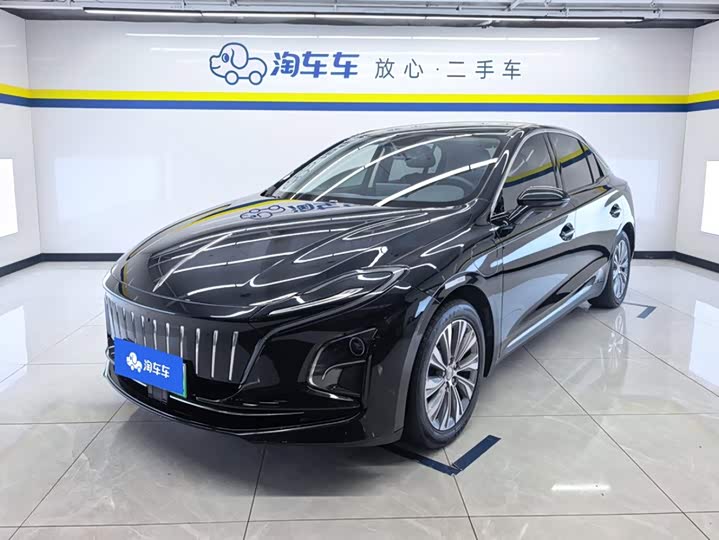 Hongqi E-QM5, 2024 — купить в Ульяновске под ключ