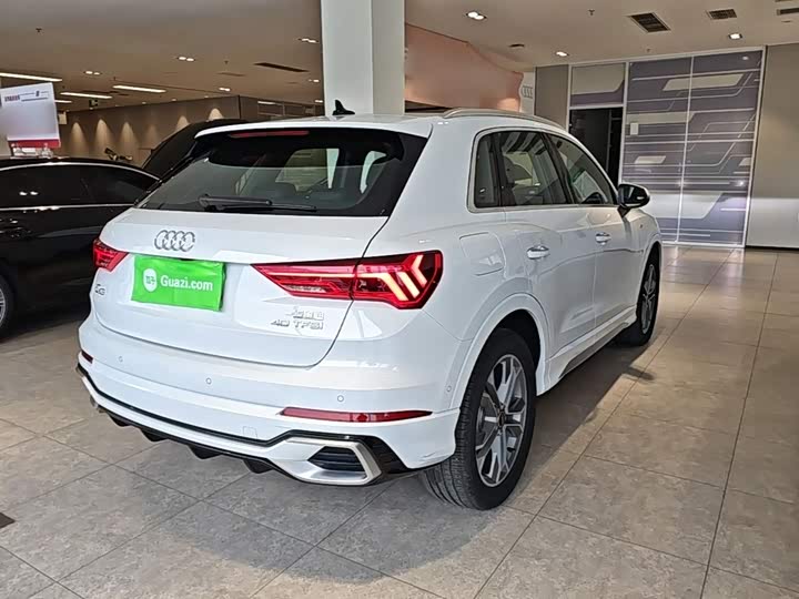 Audi Q3, 2024 — фото 7 из 9