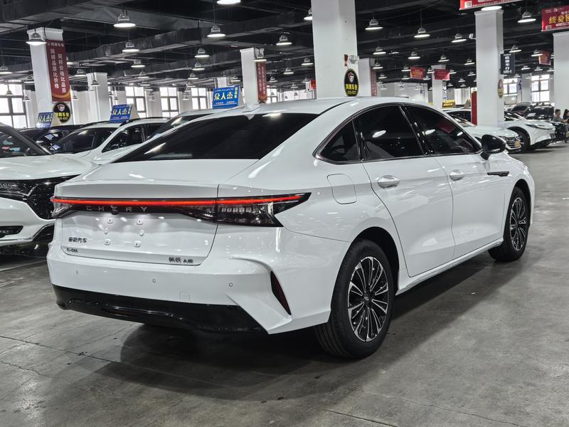 Chery Fulwin A8, 2025 — фото 6 из 10