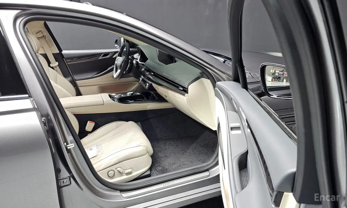 Genesis G80, 2023 — фото 11 из 12