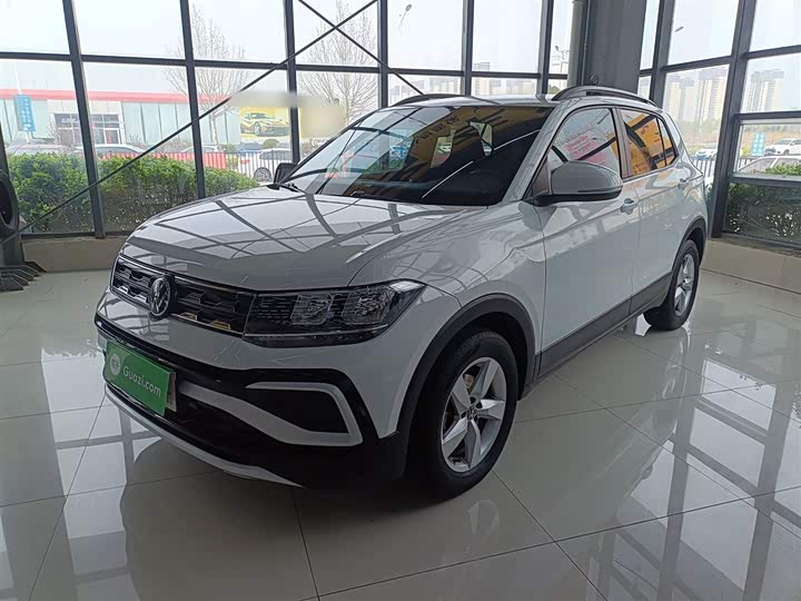 Volkswagen T-Cross, 2023 — купить в Санкт-Петербурге под ключ