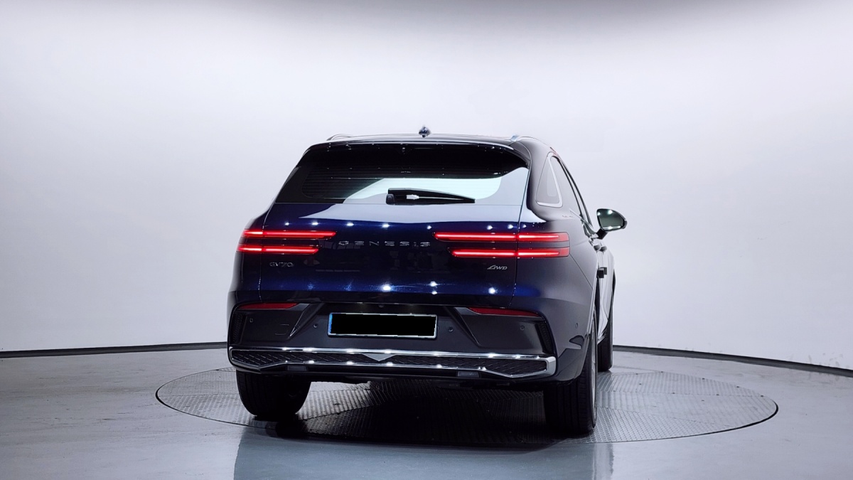 Genesis GV70, 2024 — фото 4 из 12