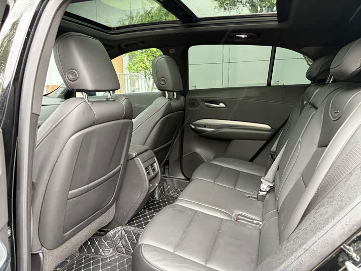 Cadillac XT4, 2022 — фото 5 из 9