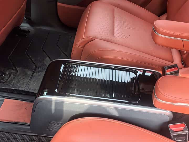 Dongfeng Yipai eπ 008, 2024 — фото 7 из 9
