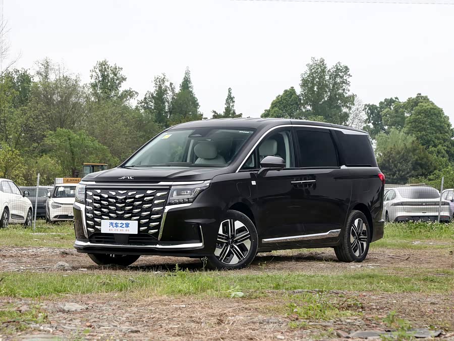 JAC Refine RF8 Hybrid, 2026 — купить в Пензе под ключ
