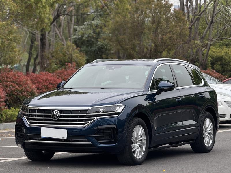 Volkswagen Touareg, 2022 — купить в Владимире под ключ