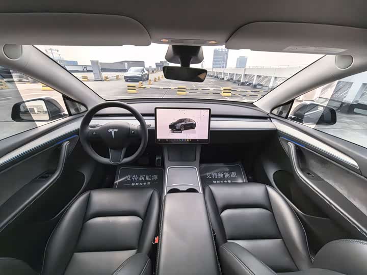 Tesla Model Y, 2024 — фото 9 из 9