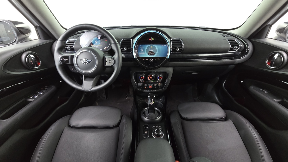 Mini Clubman, 2023 — фото 6 из 12