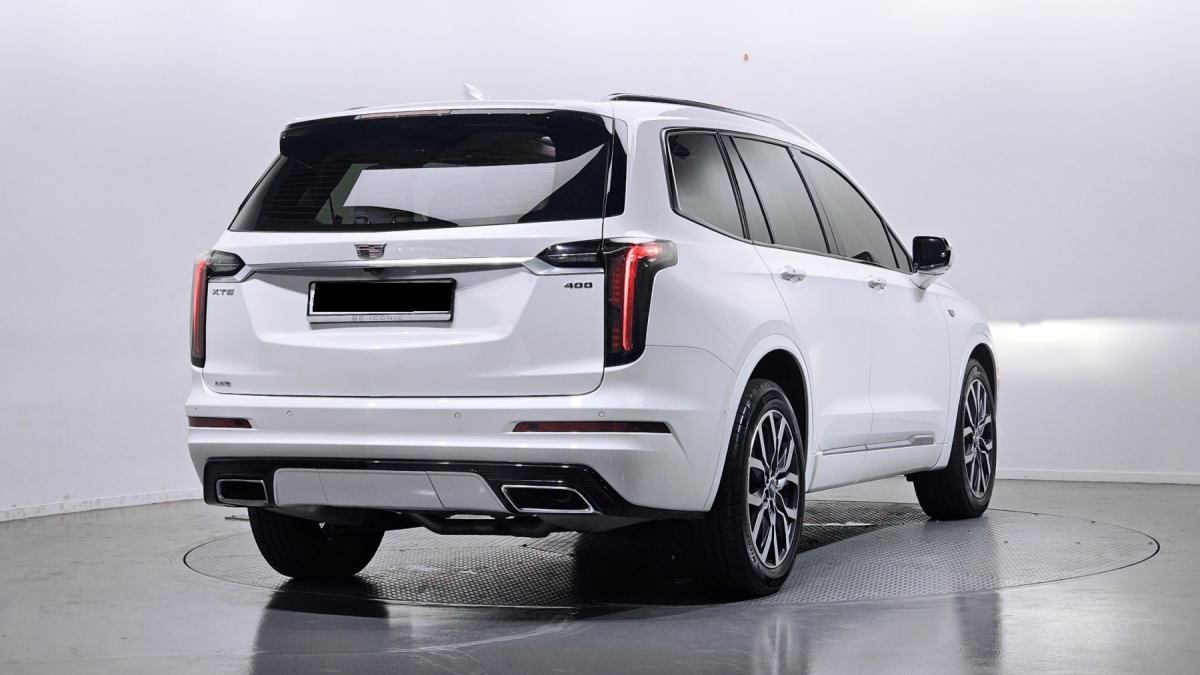 Cadillac XT6, 2022 — фото 2 из 12