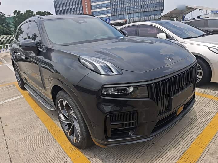 Lynk & Co 09 EM-P Hybrid, 2022 — фото 4 из 9