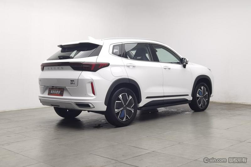 Exeed LX C-DM Hybrid, 2025 — фото 4 из 12