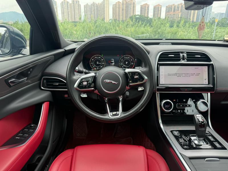 Jaguar XE L, 2022 — фото 5 из 8