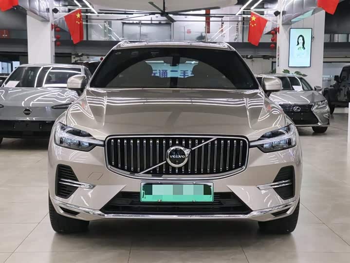 Volvo XC60 Hybrid, 2024 — купить в Белгороде под ключ