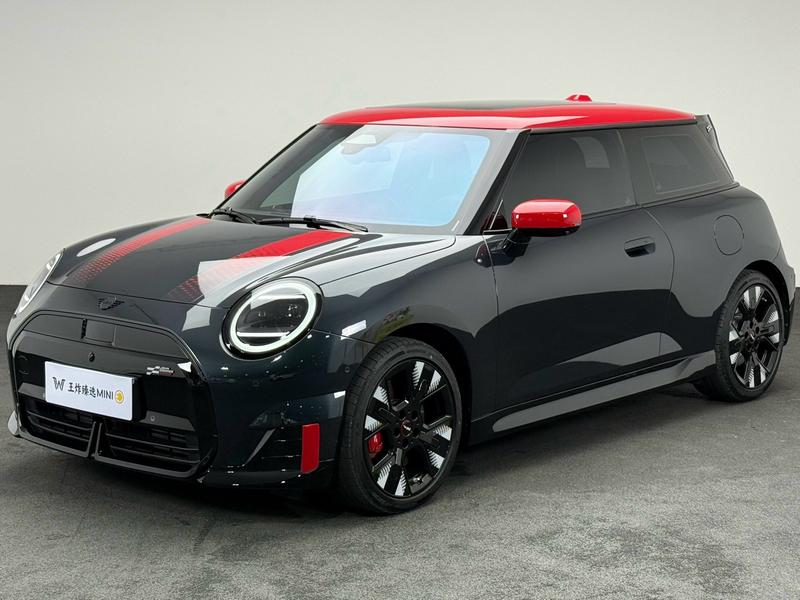 Mini Cooper JCW, 2025 — купить в Владимире под ключ
