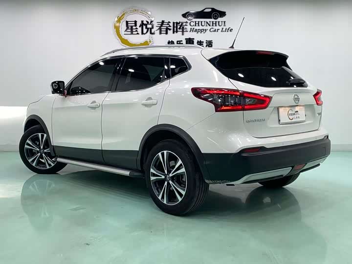 Nissan Qashqai, 2023 — фото 7 из 9