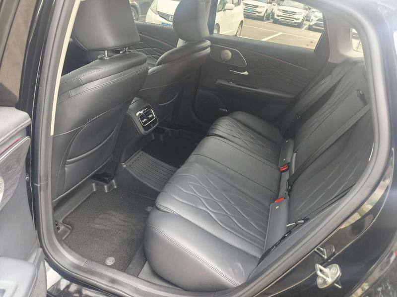 Chery Arrizo 8 Pro, 2025 — фото 8 из 10