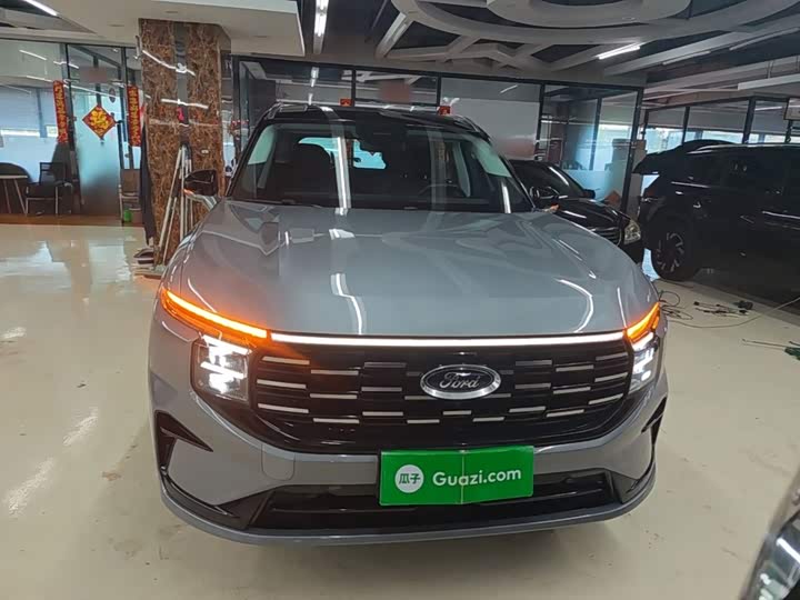Ford Edge, 2024 — фото 3 из 9