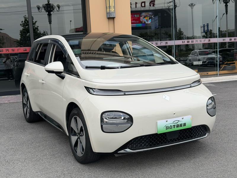Baojun Yunduo, 2023 — фото 3 из 9