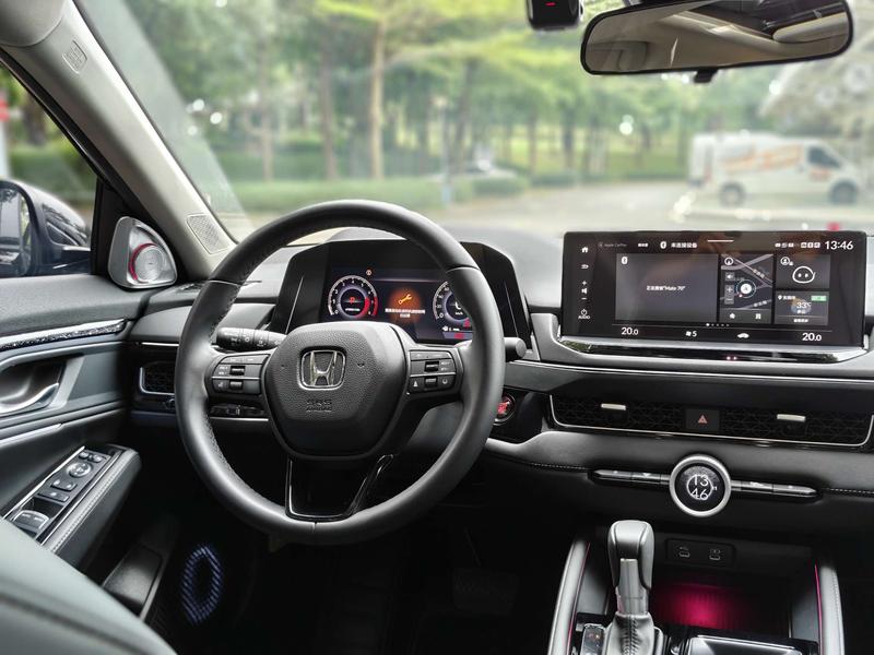 Honda Inspire, 2025 — фото 9 из 12