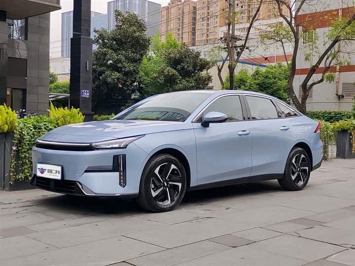 Geely Galaxy L6, 2025 — купить в Туле под ключ