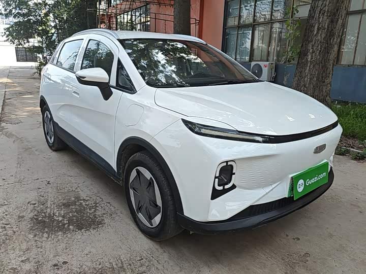 Geely Geometry E Firefly, 2023 — фото 4 из 9