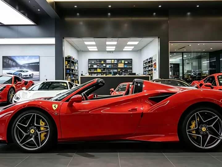 Ferrari F8, 2022 — фото 5 из 7