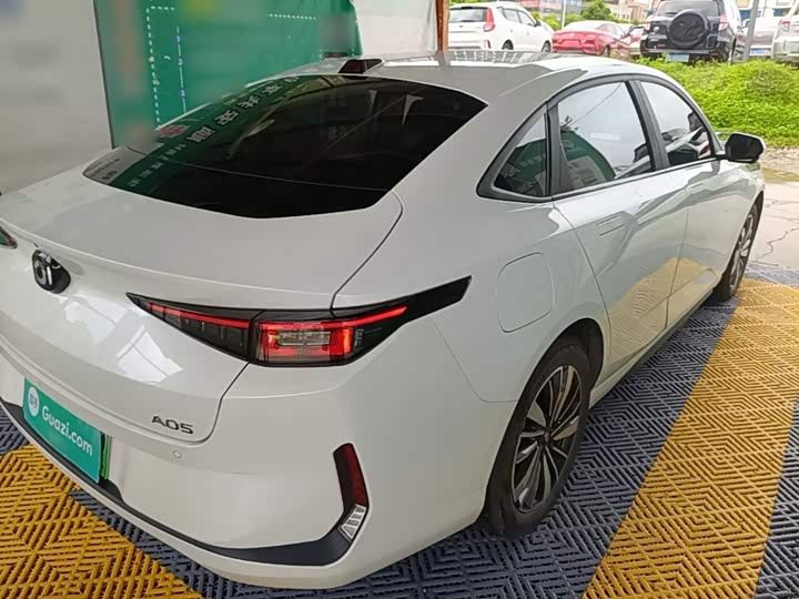 Changan Qiyuan (Nevo) A05, 2024 — фото 7 из 9