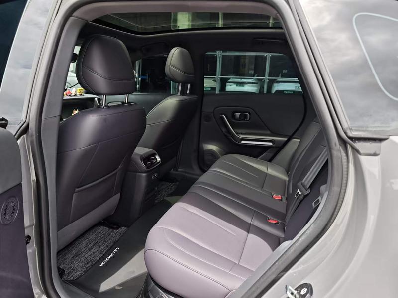 Leapmotor Lafa5, 2025 — фото 12 из 12