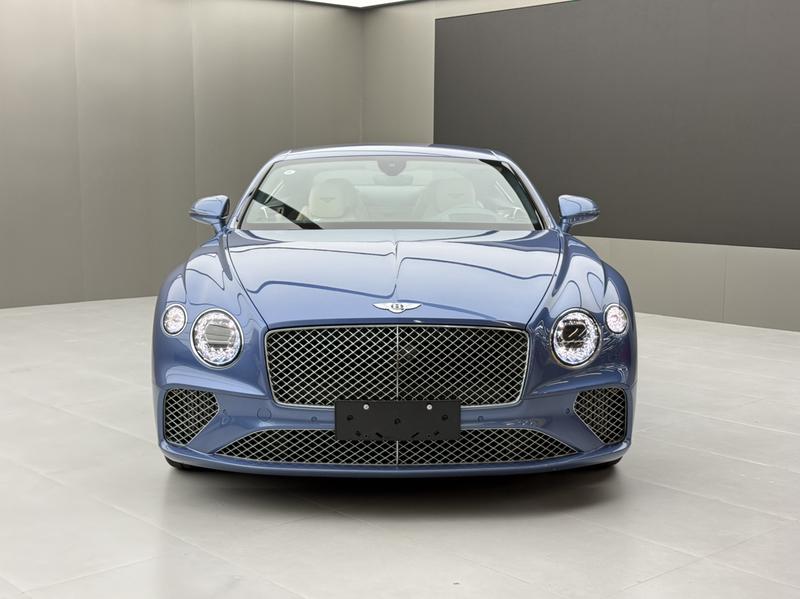 Bentley Continental GT, 2022 — фото 2 из 11