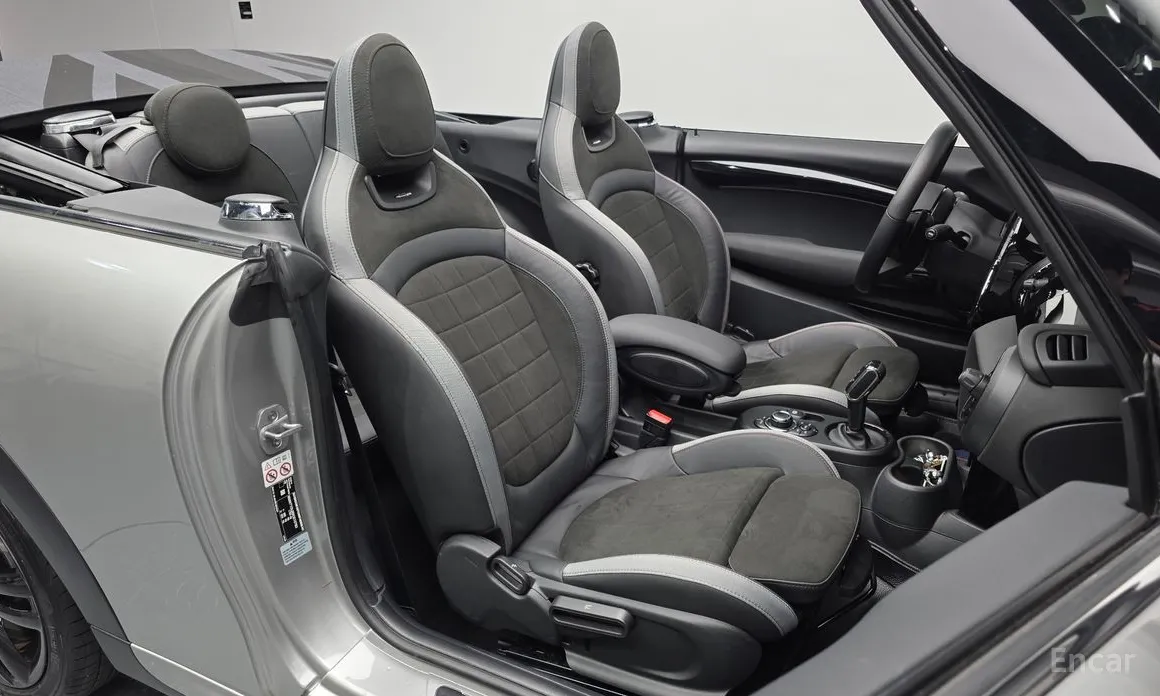 Mini Cooper Convertible, 2023 — фото 12 из 12