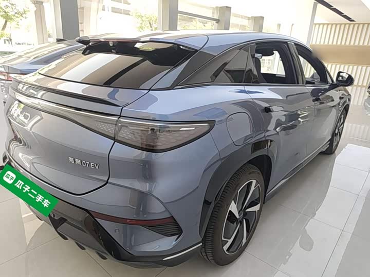 BYD Sea Lion 07 EV, 2024 — фото 7 из 9