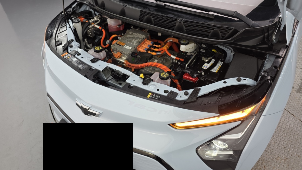 Chevrolet Bolt EV, 2022 — фото 6 из 12