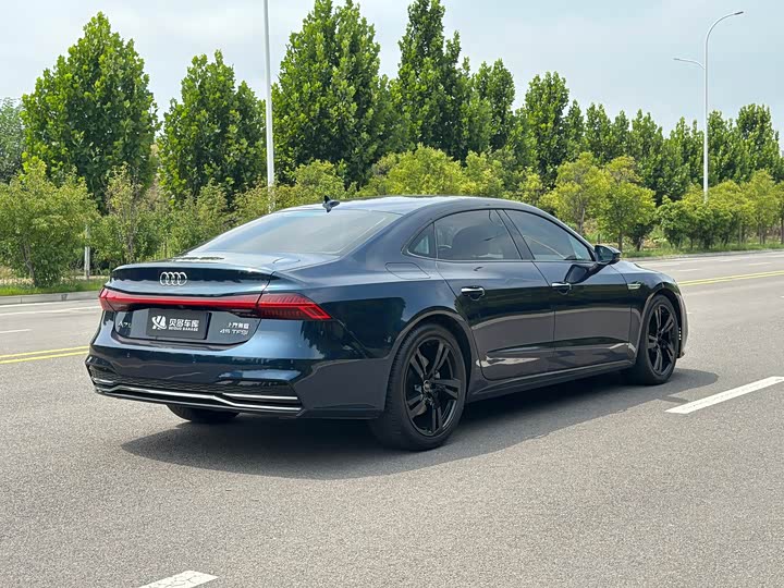 Audi A7L, 2023 — фото 5 из 9