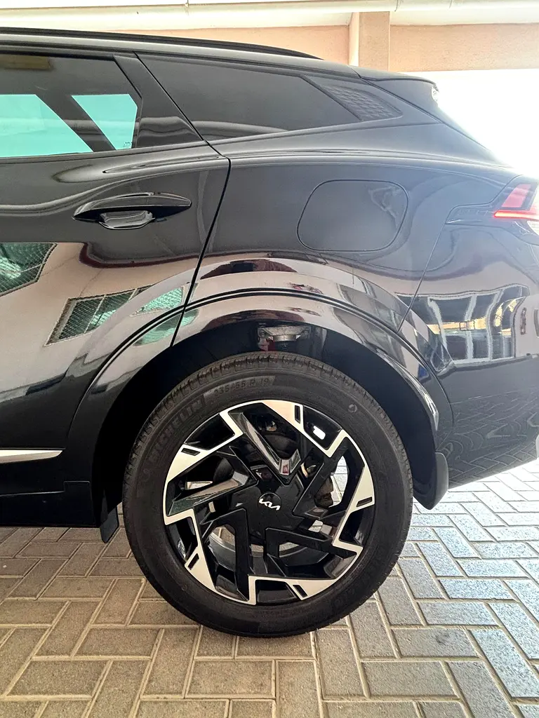 Kia Sportage, 2023 — фото 7 из 10
