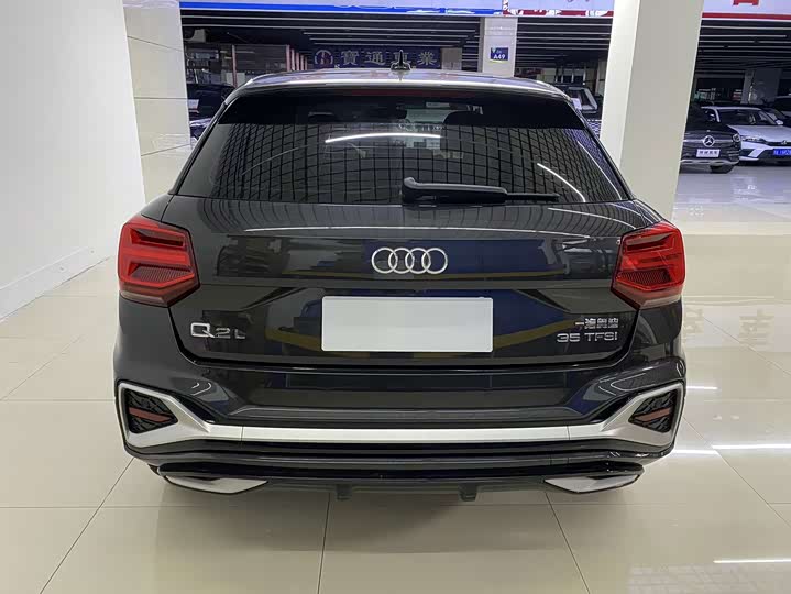 Audi Q2L, 2021 — фото 7 из 9