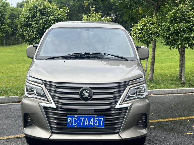 Dongfeng Forthing Lingzhi M5, 2023 — фото 2 из 9