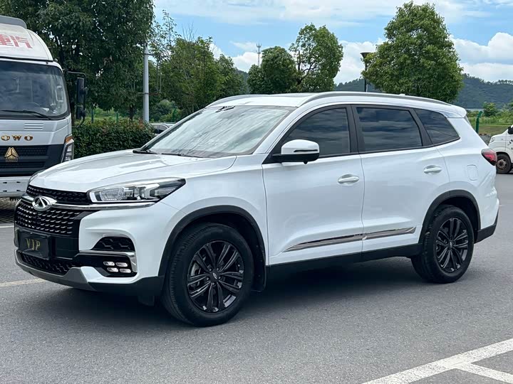 Chery Tiggo 8, 2023 — фото 3 из 9
