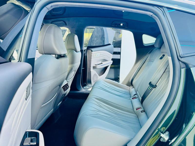 Geely Galaxy Starshine 8 EM-i, 2025 — фото 8 из 9
