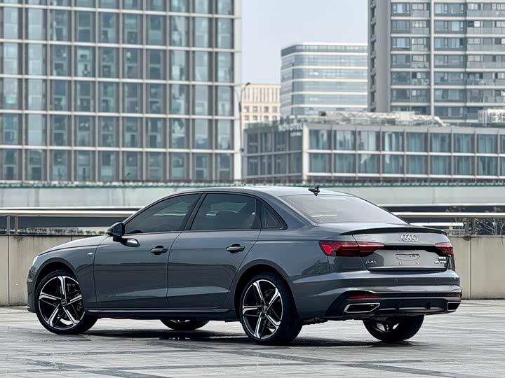 Audi A4L, 2024 — фото 3 из 9