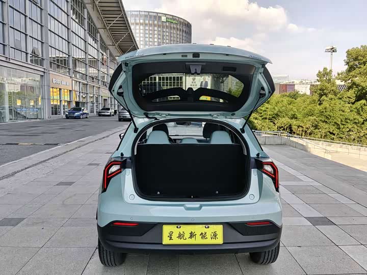 Geely Geometry E Firefly, 2023 — фото 9 из 9