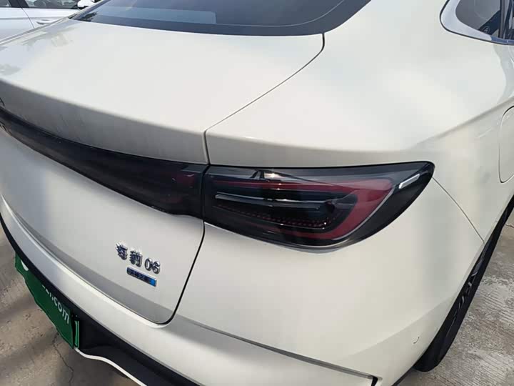 BYD Seal 06 Hybrid/EV, 2024 — фото 8 из 9