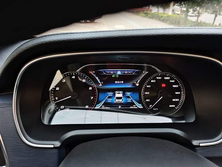 Dongfeng Forthing M7, 2022 — фото 4 из 12