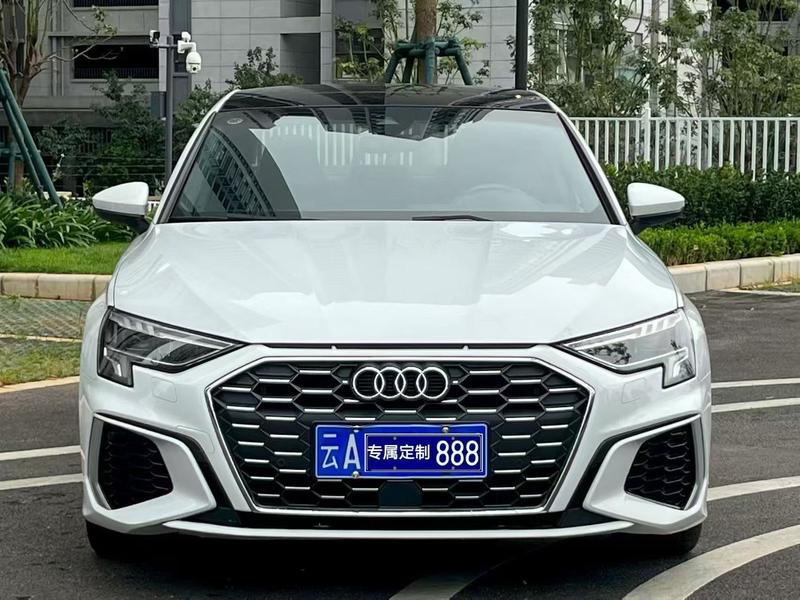 Audi A3, 2023 — фото 2 из 10