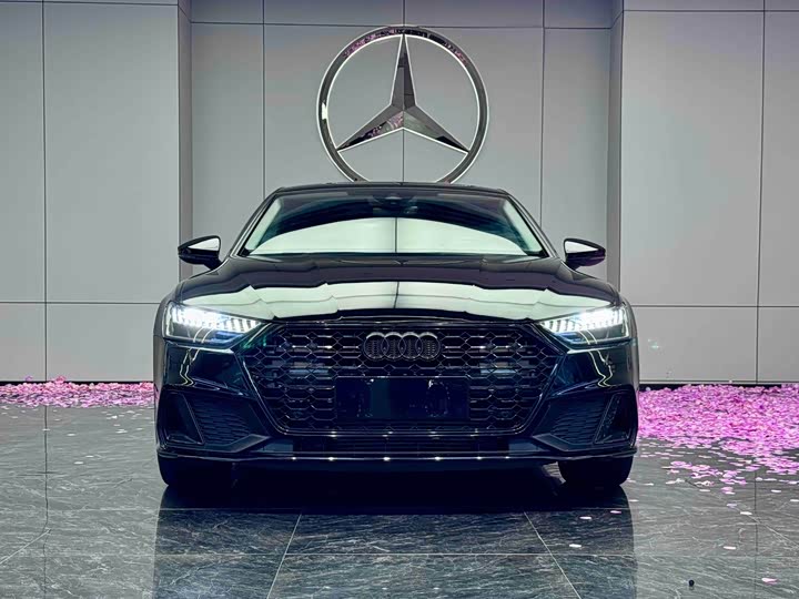 Audi A7L, 2024 — фото 2 из 9
