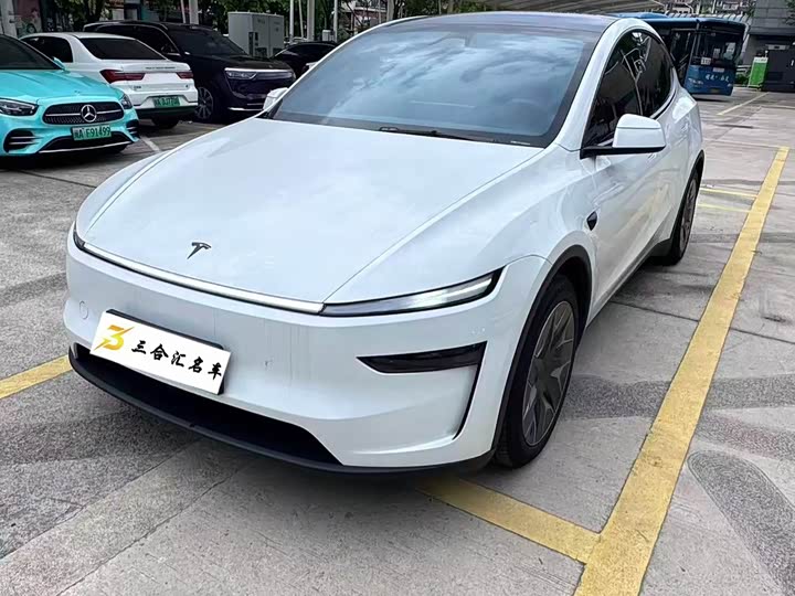 Tesla Model Y, 2025 — купить в Иванове под ключ