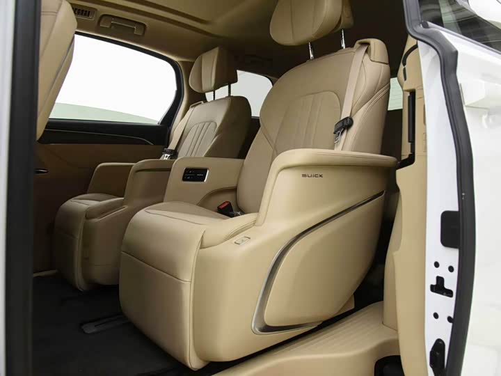 Buick GL8 Hybrid, 2025 — фото 9 из 9